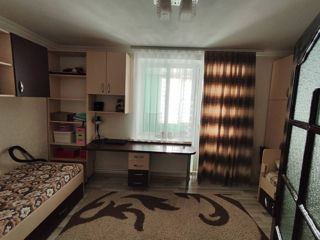 Apartament cu 3 camere, 76 m², Centru, Comrat foto 2