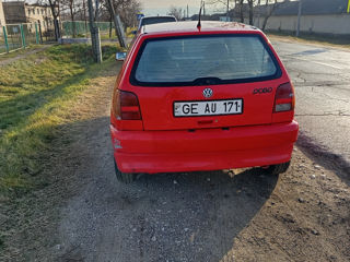 Volkswagen Polo foto 4