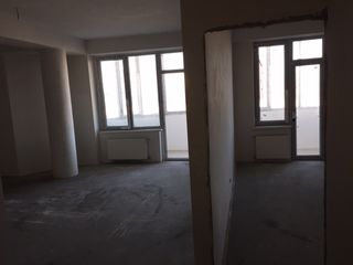 Apartament cu 3 camere, 115 m², Râșcani, Chișinău, Chișinău mun. foto 3