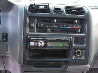 Toyota Hiace foto 13