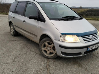 Volkswagen Sharan foto 9