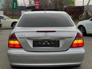 Mercedes E-Class foto 15