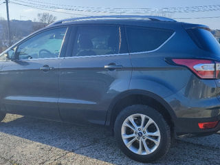 Ford Kuga фото 8