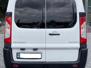 Peugeot Expert foto 2