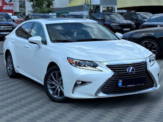 Lexus ES Series фото 4