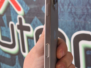 iPhone 16 Pro Max 256GB Natural Titanium foto 6