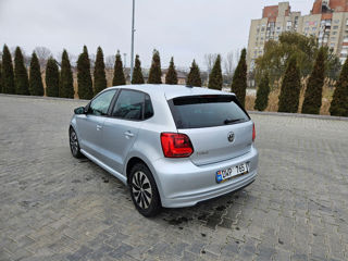 Volkswagen Polo foto 2