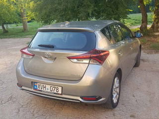 Toyota Auris foto 6