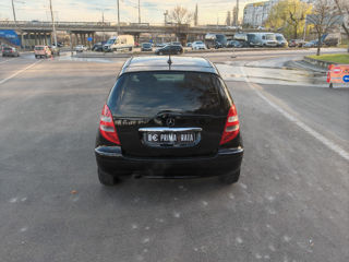 Mercedes A-Class foto 7