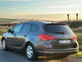 Opel Astra foto 3