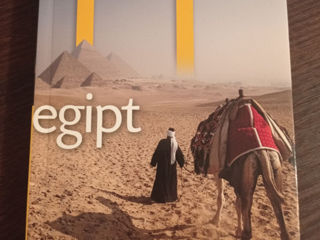 Vind carte despre Egipt "National Geographic Traveler".