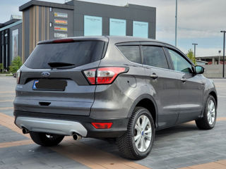 Ford Kuga foto 5