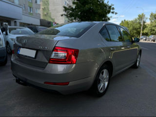 Skoda Octavia foto 9