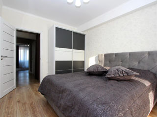 Apartament cu 2 camere, 70 m², Buiucani, Chișinău foto 9