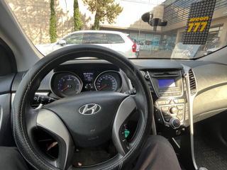 Hyundai i30 foto 1