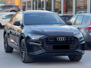 Audi Q8 foto 3