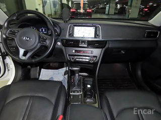 KIA K5 foto 8