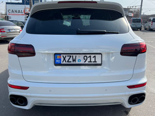 Porsche Cayenne foto 3