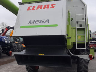 Claas Mega foto 3