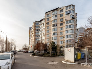 Apartament cu 3 camere, 113 m², Botanica, Chișinău foto 18