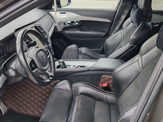 Volvo XC90 foto 8