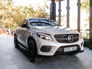 Mercedes GLE Coupe foto 1