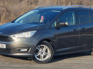 Ford Grand C-MAX foto 1