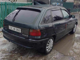 Opel Astra фото 3