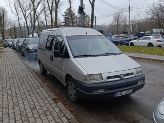 Peugeot Expert foto 2