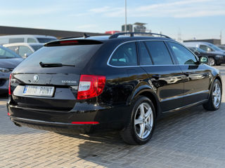 Skoda Superb foto 3