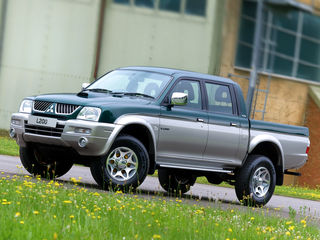 Mitsubishi l200 - piese foto 2