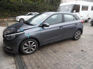 Hyundai i20 фото 3