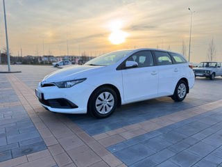 Toyota Auris foto 4