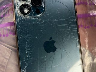 Cumpăr iphone  defectate sau blocate ! foto 3