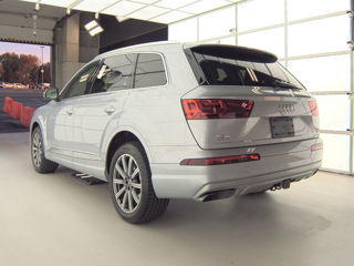 Audi Q7 foto 7