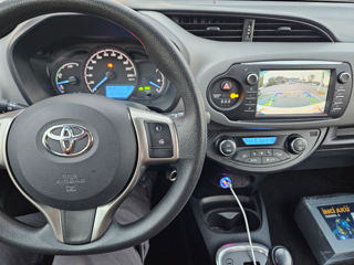 Toyota Yaris foto 6