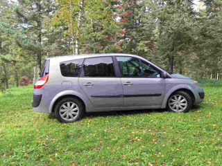 Renault Scenic foto 2