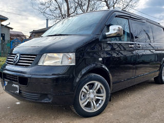 Volkswagen Transporter foto 2