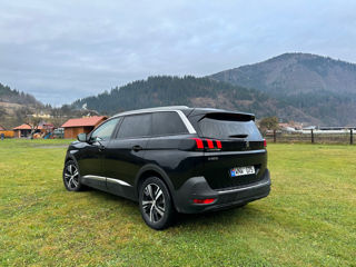 Peugeot 5008 foto 2