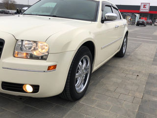 Chrysler 300c foto 10