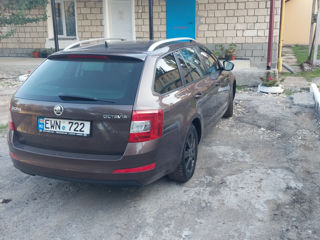 Skoda Octavia foto 2