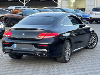 Mercedes C-Class Coupe foto 6