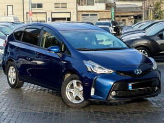 Toyota Prius + foto 3