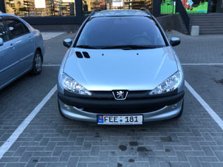 Peugeot 206 foto 2