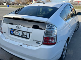 Toyota Prius foto 4