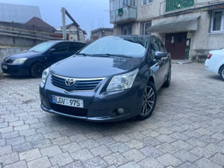 Toyota Avensis foto 7