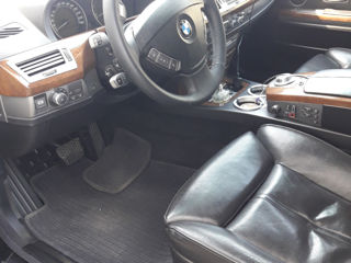 BMW 7 Series foto 6