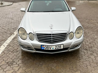 Mercedes E-Class foto 3