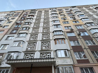 Apartament cu 2 camere, 57 m², Botanica, Chișinău