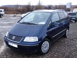 Volkswagen Sharan foto 1